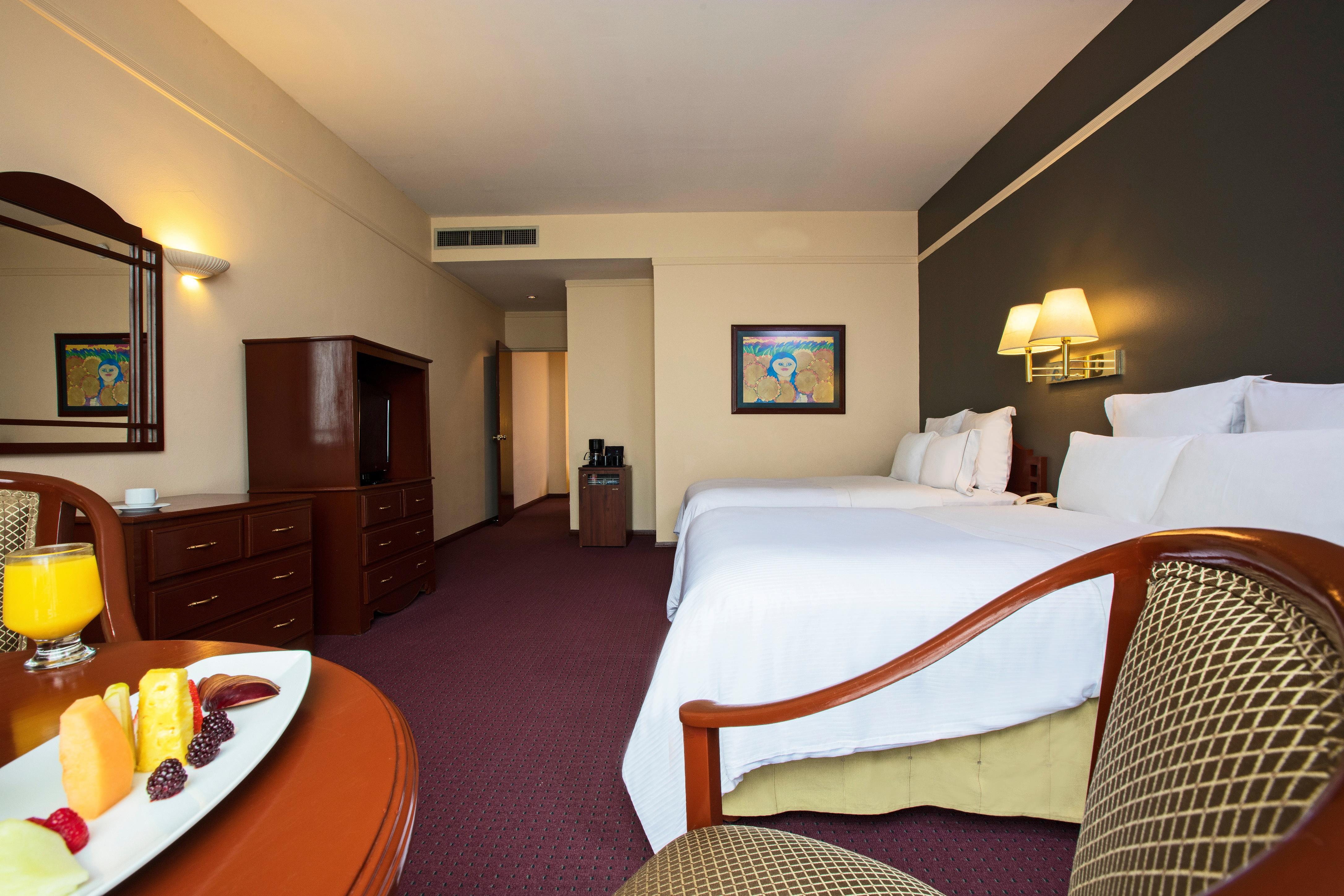Hotel Krystal Monterrey Extérieur photo