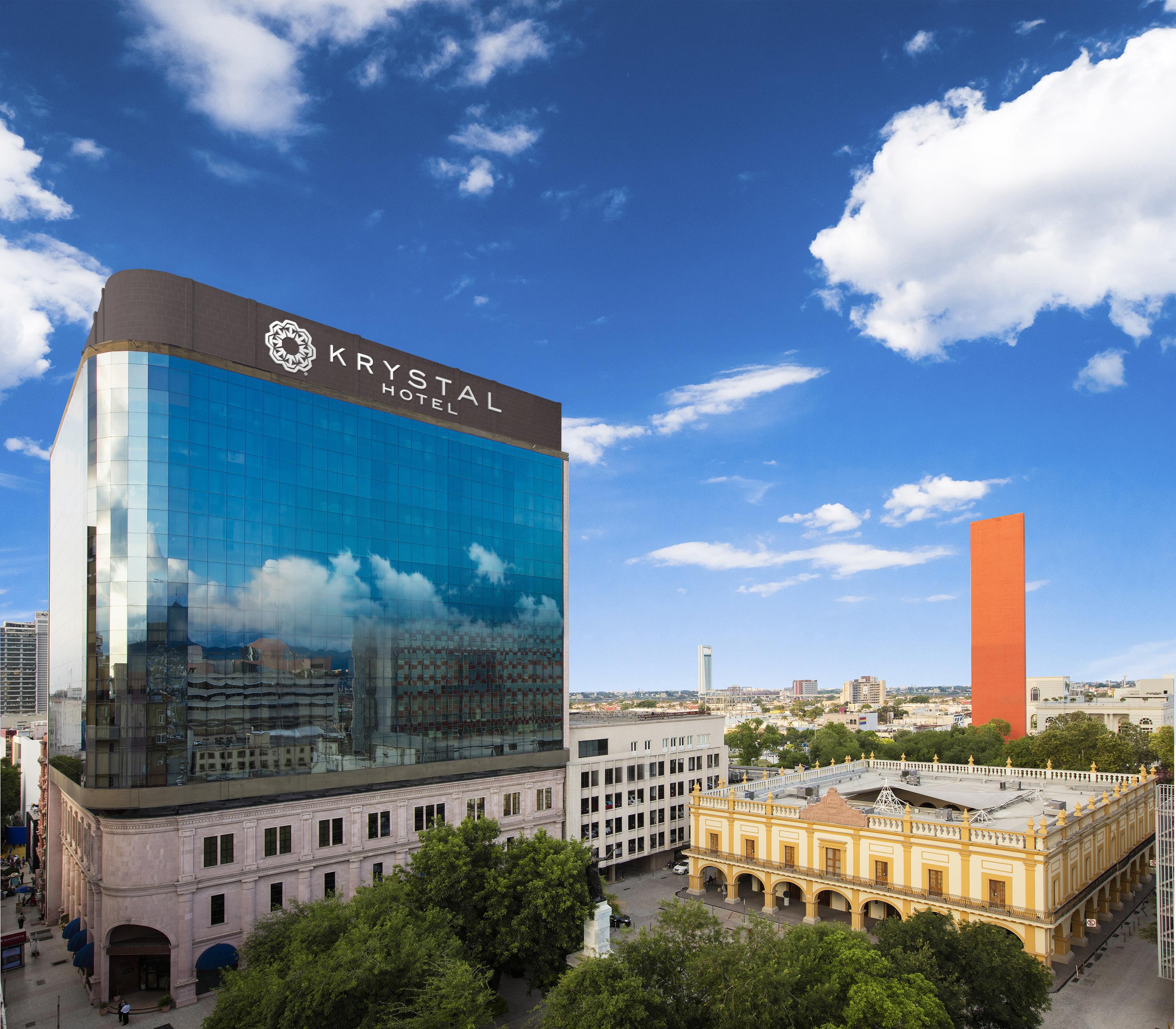 Hotel Krystal Monterrey Extérieur photo